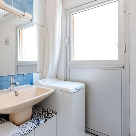 Lägenhet Climatise Pres De La Avec Parking A - Fr-1-409-274